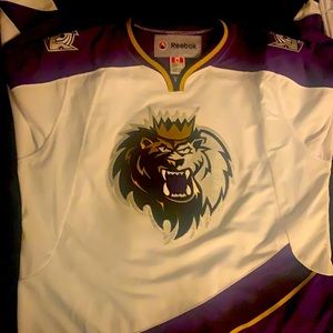 La kings monarchs jersey rare L brand new hockey